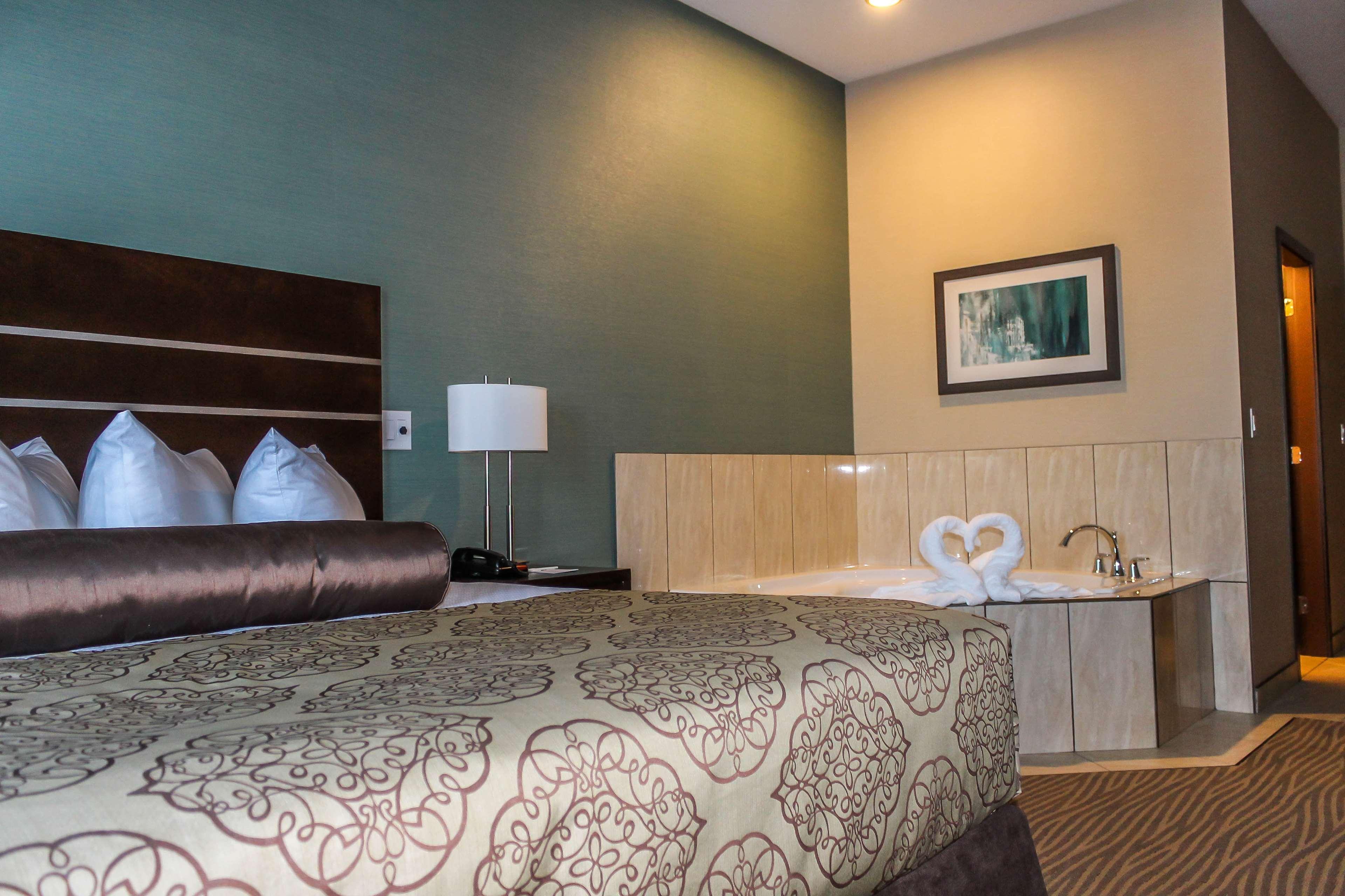 Best Western Plus Moosomin Hotel Ngoại thất bức ảnh
