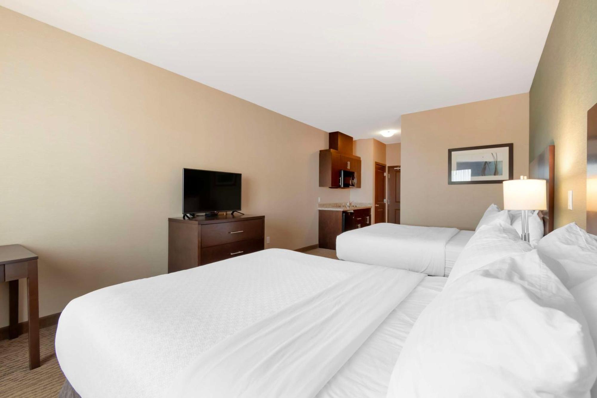 Best Western Plus Moosomin Hotel Ngoại thất bức ảnh