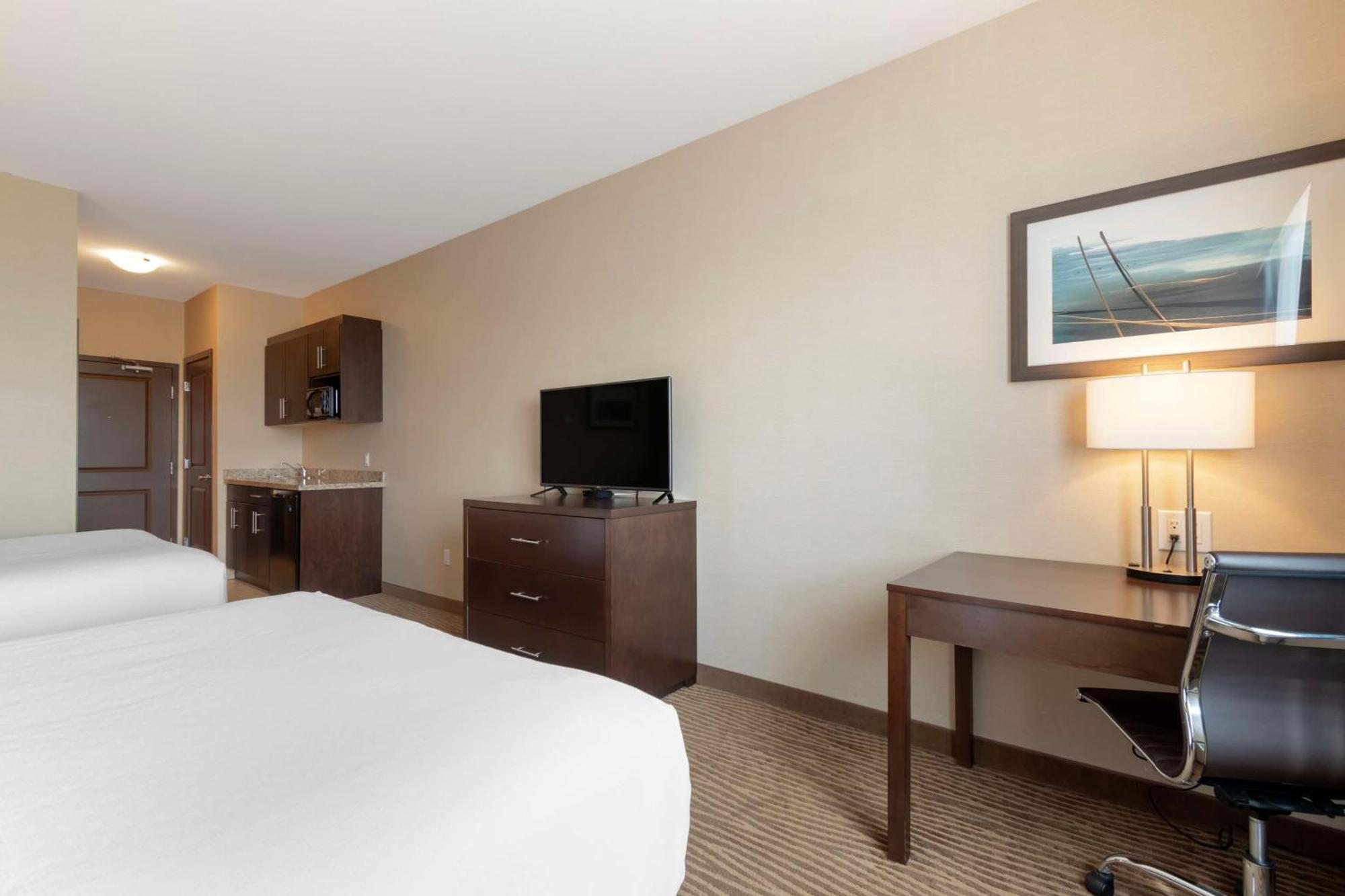 Best Western Plus Moosomin Hotel Ngoại thất bức ảnh