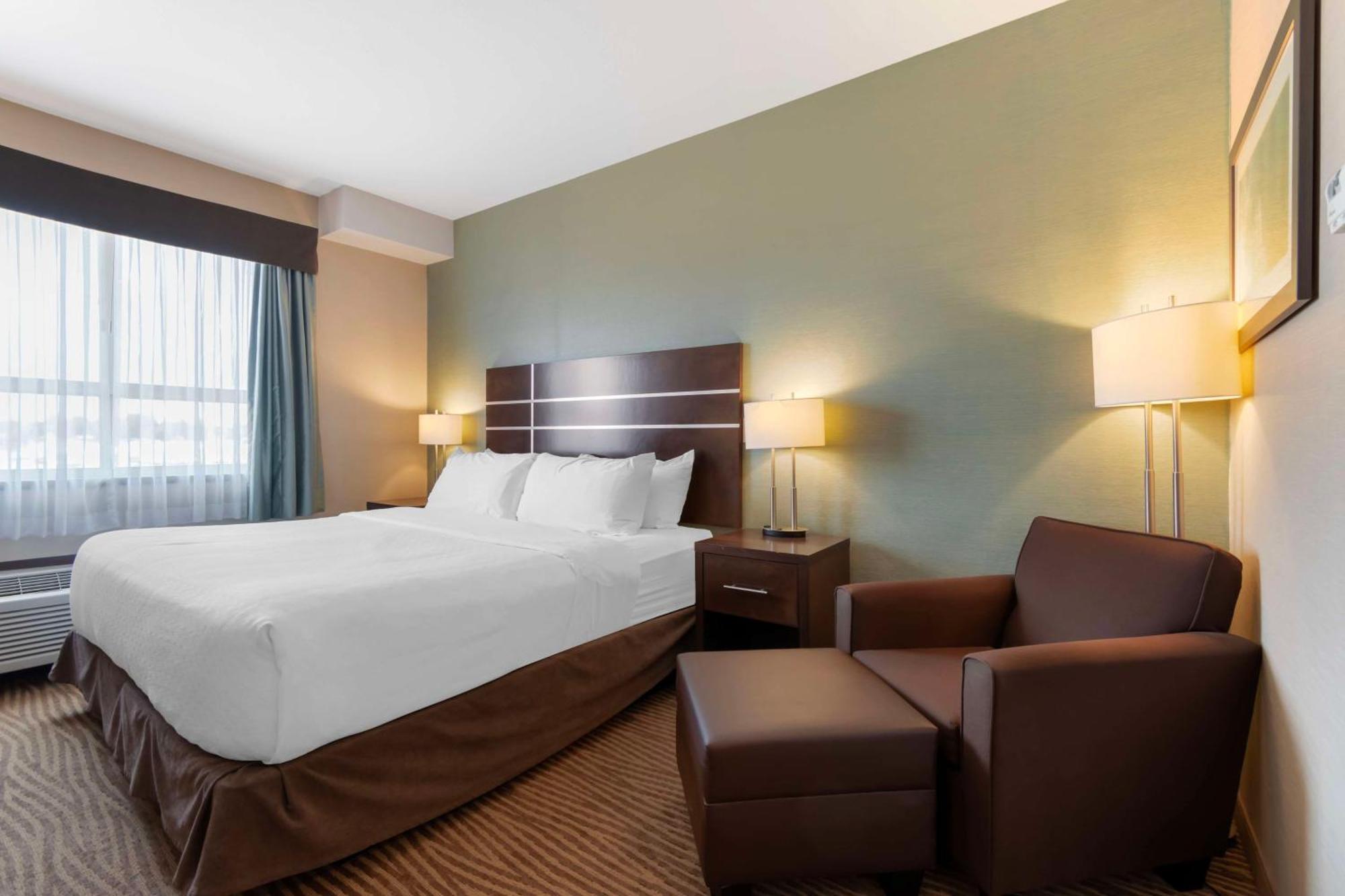 Best Western Plus Moosomin Hotel Ngoại thất bức ảnh