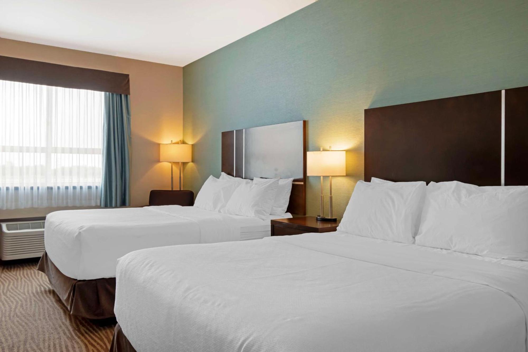 Best Western Plus Moosomin Hotel Ngoại thất bức ảnh