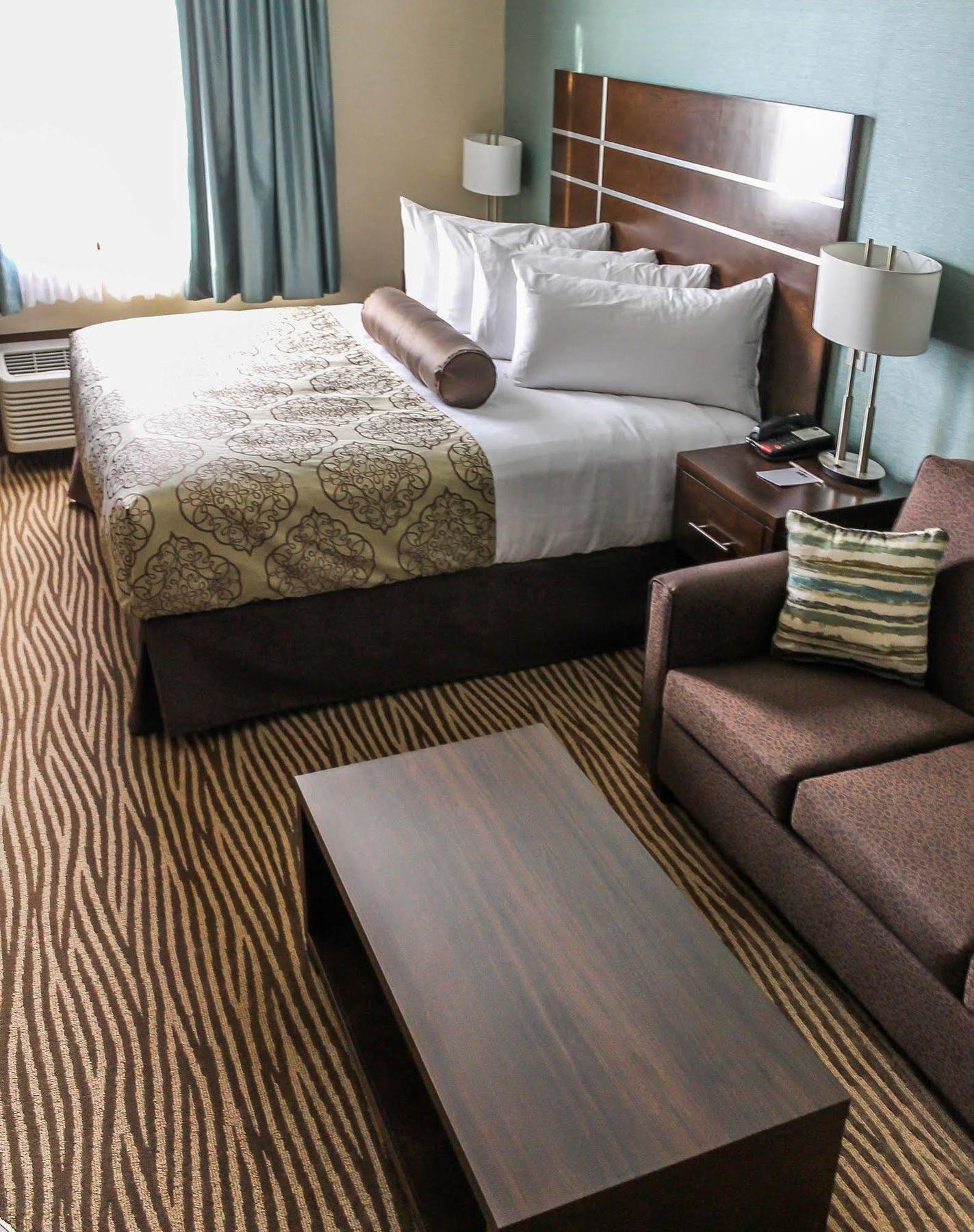 Best Western Plus Moosomin Hotel Ngoại thất bức ảnh